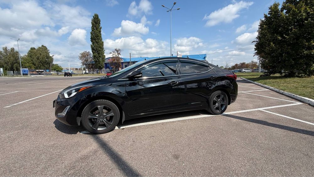 Hyundai elantra