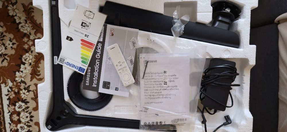 Komputer gamingowy 24gb GPU 32bg RAM z monitorem