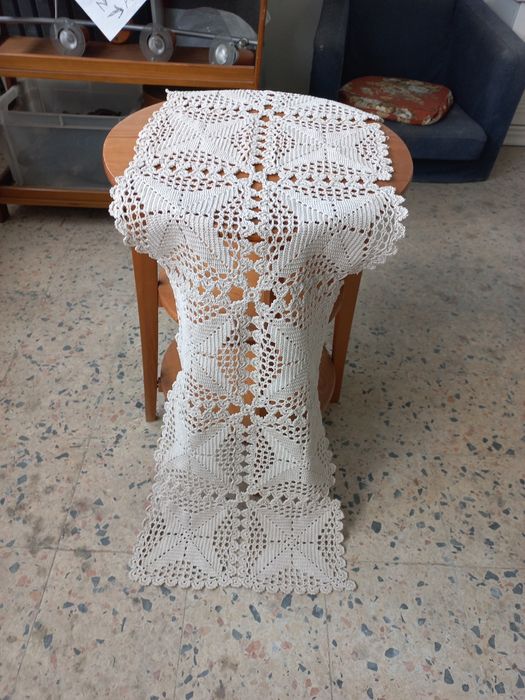 Chemin em crochet para mesa rectangular
