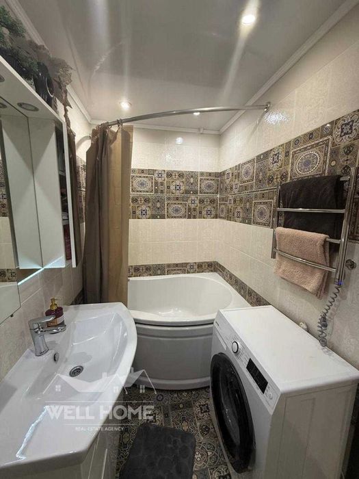 Продаж фасадного житлов приміщення - 67м2, пр-т Шевченка, 7, Вишгород