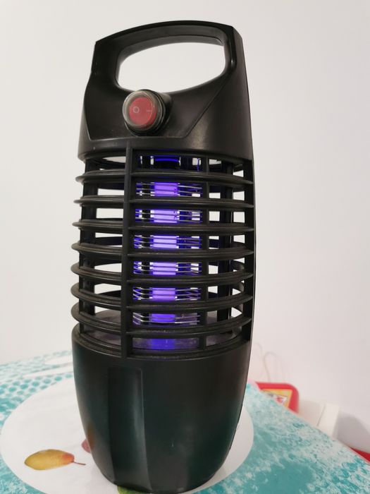 Lâmpada anti mosquitos e moscas
