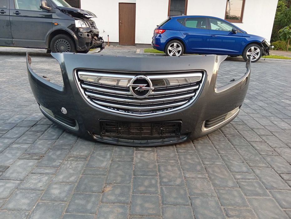 Przedni zderzak opel Insignia a przedlift Z177  bixenon, spryski, pdc