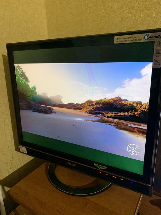 Продам Монитор TFT 20" ASUS LS201