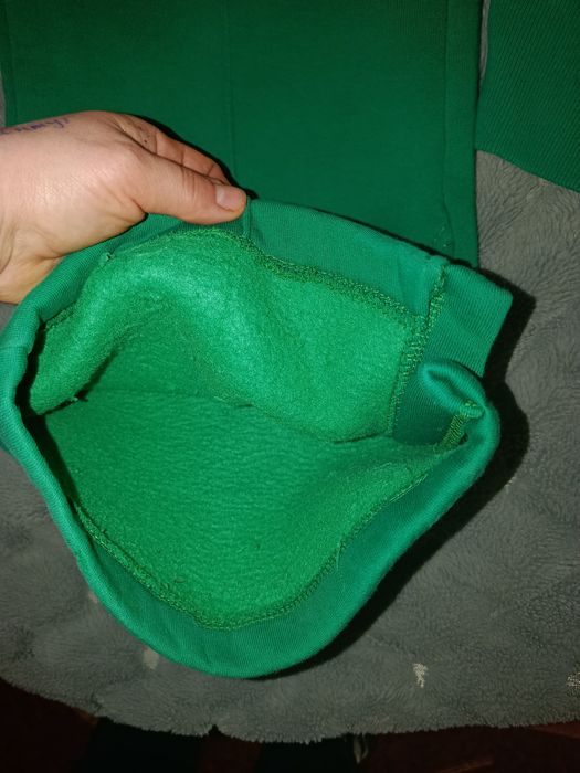 Костюми та плаття