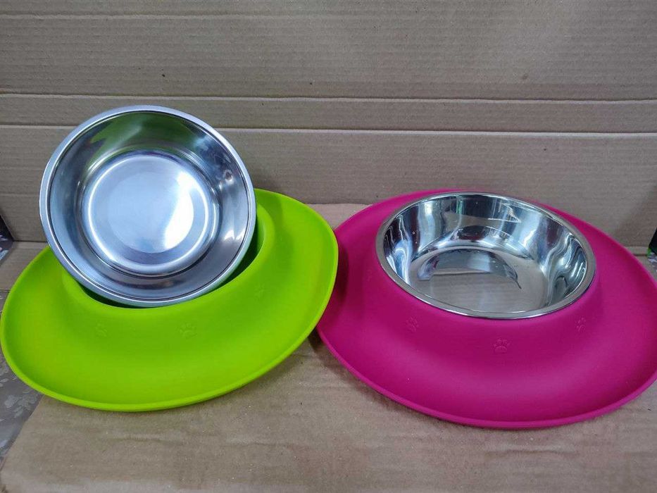 Миска металева на силіконовій підставці одинарна