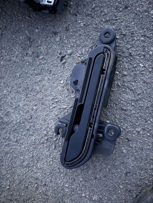 Tesla Model Y 2020 - 2025 скло, ручка, карта, замок, проводка