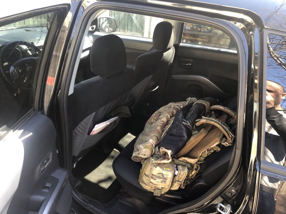 Mitsubishi Outlender 2