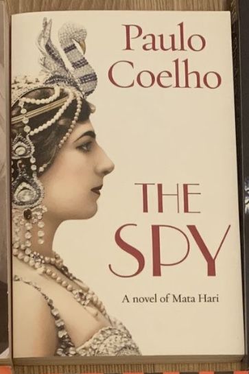 Книга про Мата Харі від Пауло Коєльо (англійською)