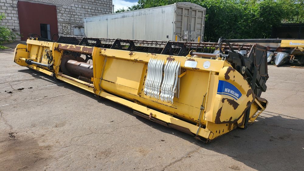 Жниварка зернова 7.5 м. New Holland,  Case