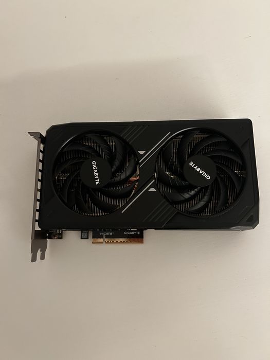 NVIDIA GeForce RTX 5060 Gigabyte OC 8GB