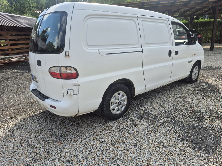 Hyundai   H 1 .z Niemiec.