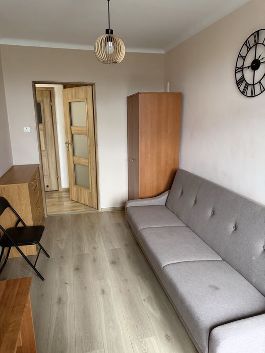 Сдаётся комната 11 м² для студента в двухкомнатной квартире, район Wola