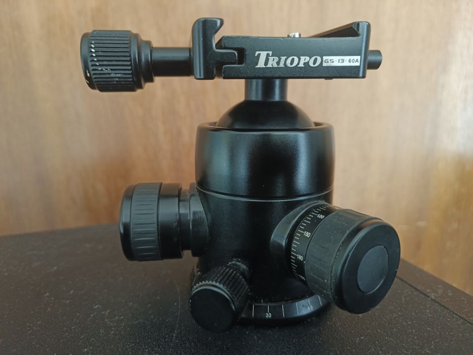 Cabeça de tripé Triopo B-3