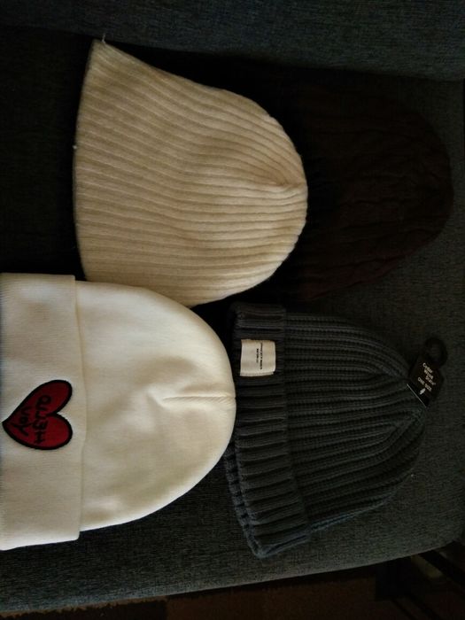 Acessórios homem (gorros, cachecóis, luvas e pulseiras)