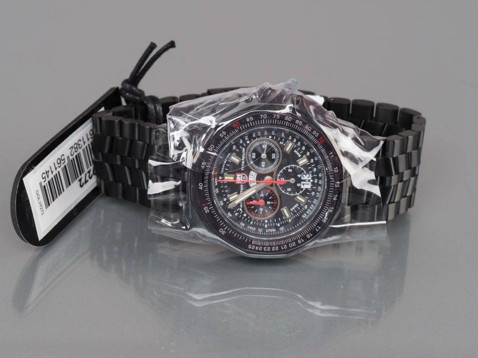 Luminox F-22 Raptor