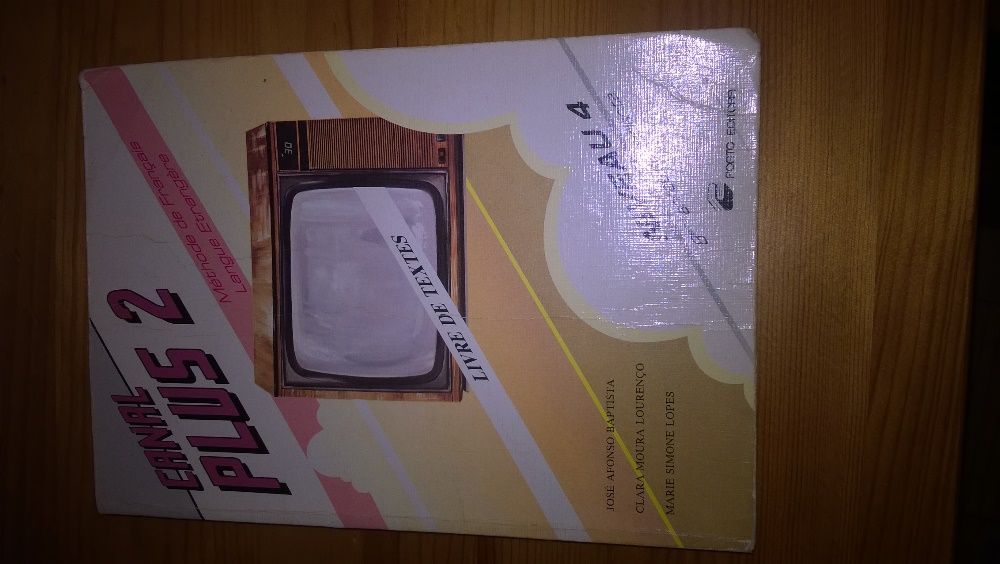 Livro de aprendizagem de francês, Canal Plus 2.