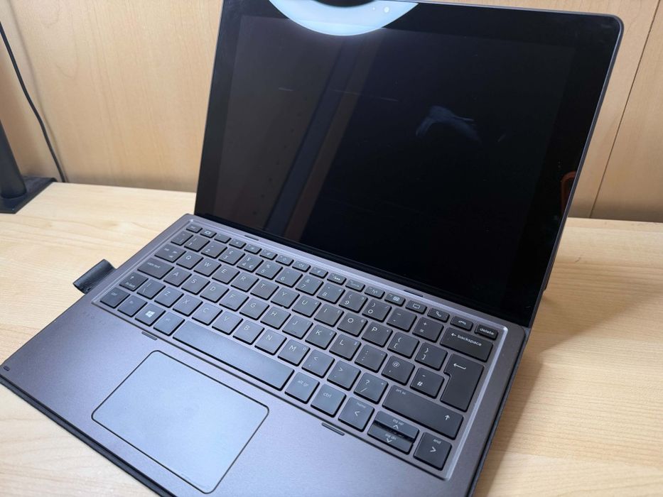HP PRO x2 612 G2 i5 8GB 256SSD HD615 WIN11Pro Laptop-Tablet