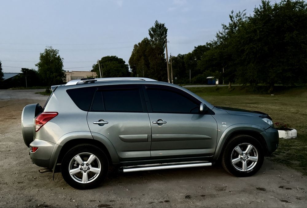 Продам Тoyota RAV4 2006