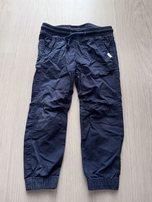 Spodnie marki H&M 104