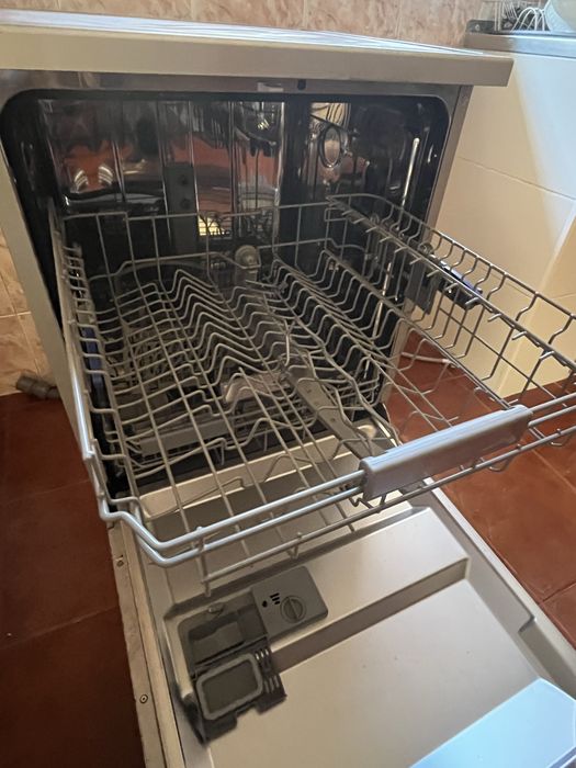 Máquina de Lavar Loiça BECKEN