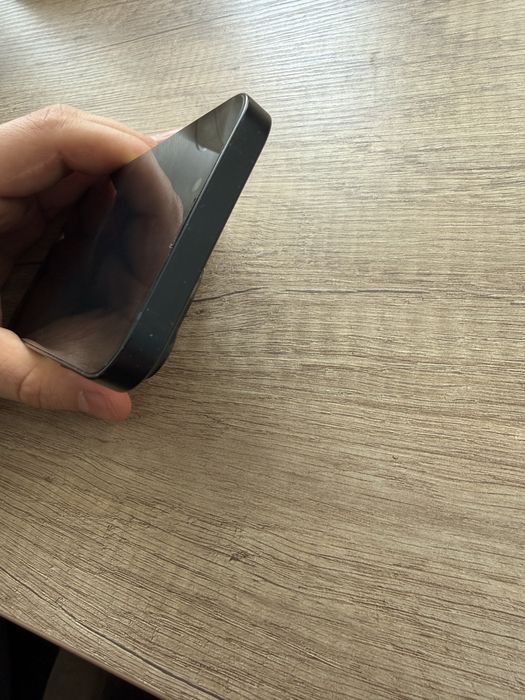 Продам iPhone 14 256 GB