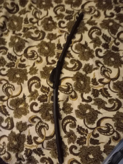 Дворник стеклоочистителя авто