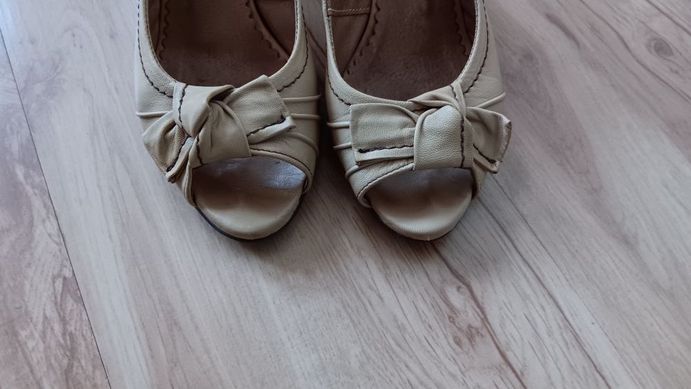 Sandały Zych Staszewski r.37 skóra