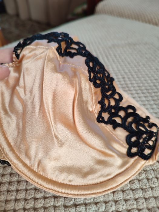 Zara Stanik damski jedwab r. 75C biustonosz