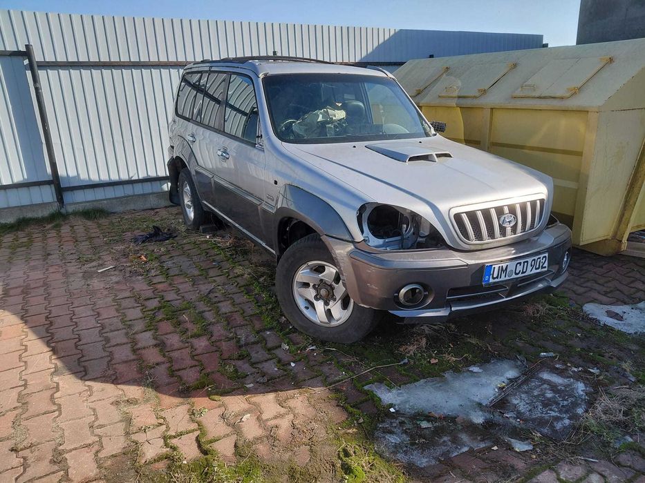 Hyundai Terracan 2.9 CRDi 4x4 na częsci