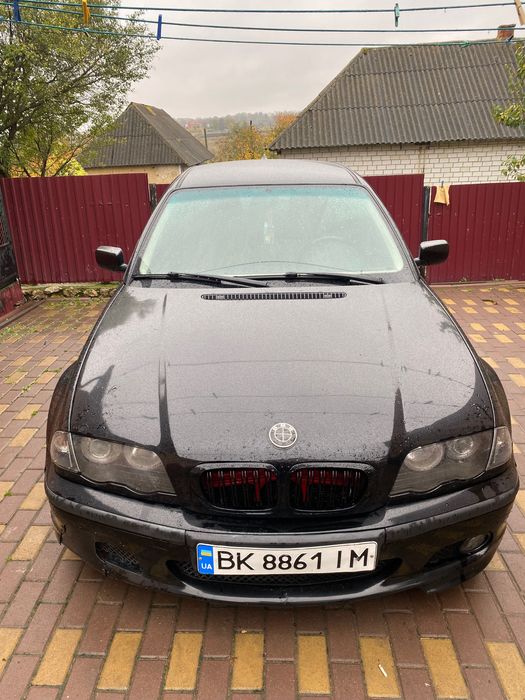Автомобіль bmw e46