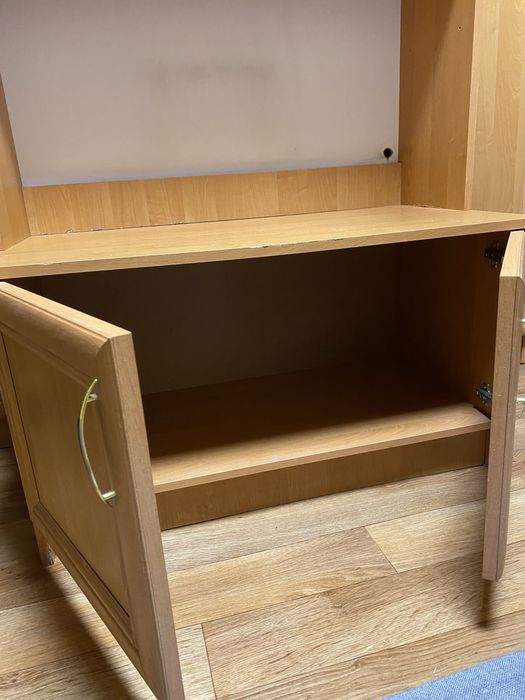 Мебель. Тумба под телевизор с полками. Шкаф с телескопической вешалкой