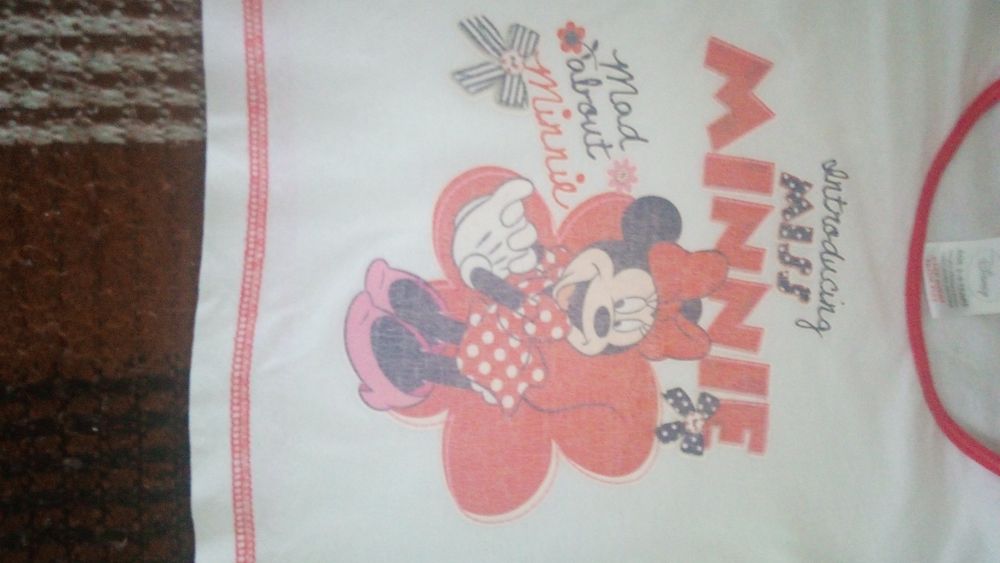 20. Bluzeczka dla dziewczynki na 3-4 lata