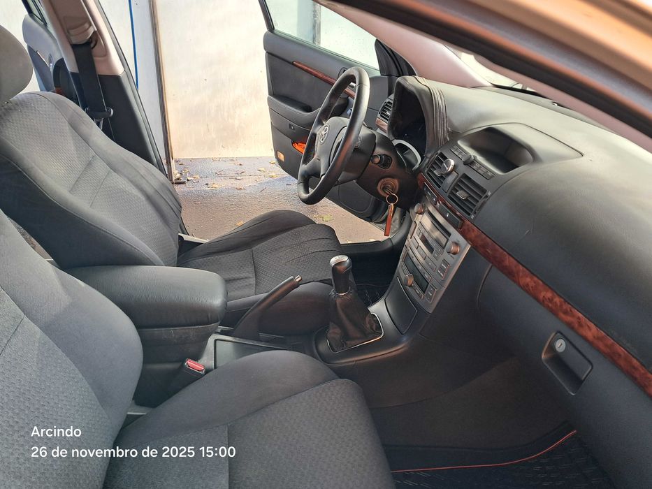Toyota em excelente estado