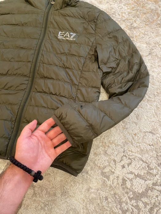 мікропуховик EA7 ( вітровка )