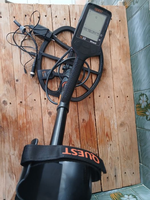 Detector de metais Quest X10 IDmaxX