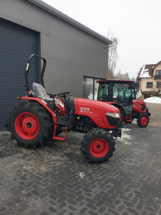 ciągnik TYM 6225R