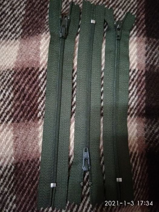 молния защитного цвета карманка спиральная