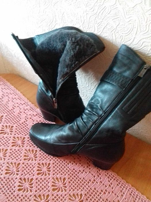 Сапоги женские кожаные НОВЫЕ р.37