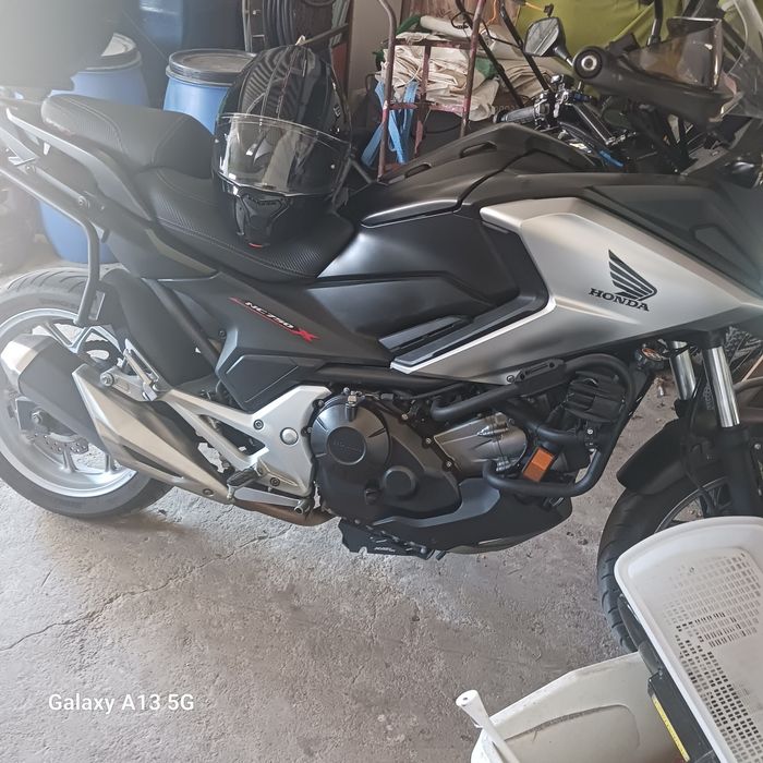 Honda 750 ncx imaculada