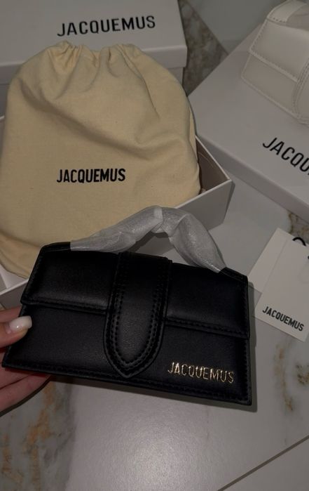 сумочка Jacquemus