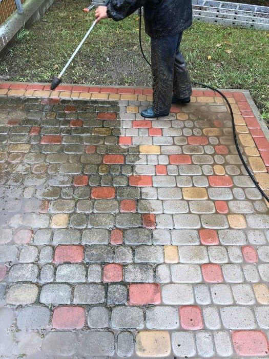 Миття і покраска криші, даху / Миття бруківки, криші, фасаду ПІД КЛЮЧ