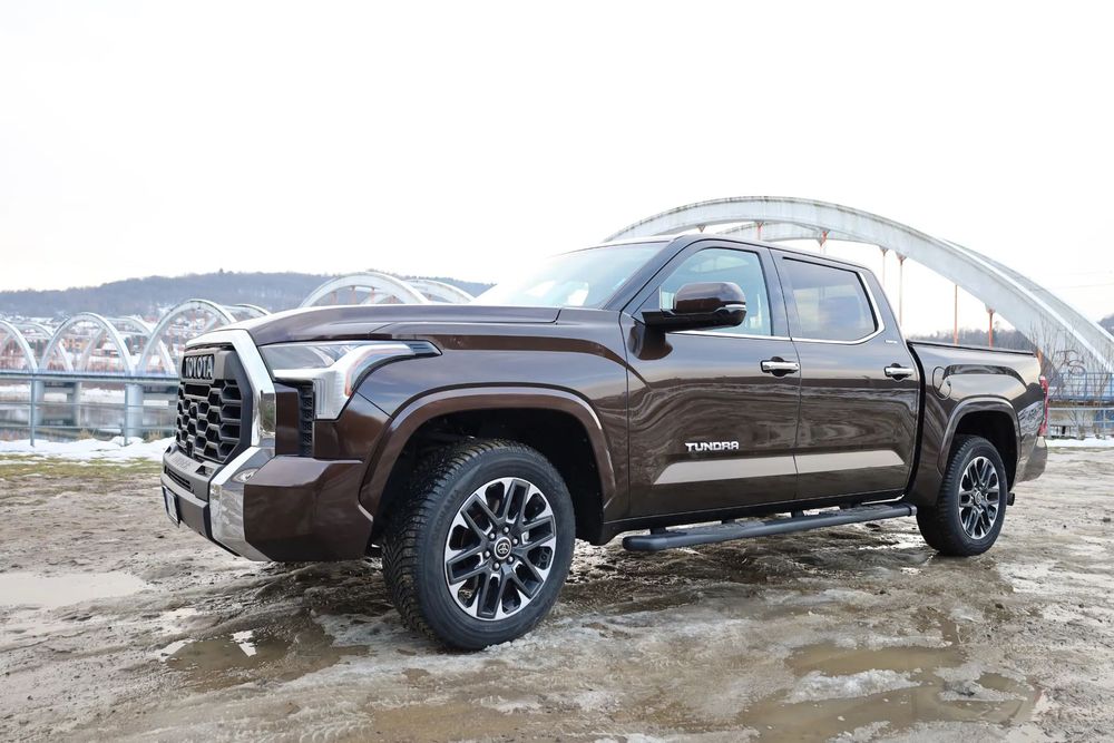 Toyota Tundra Toyota Tundra LIMITED