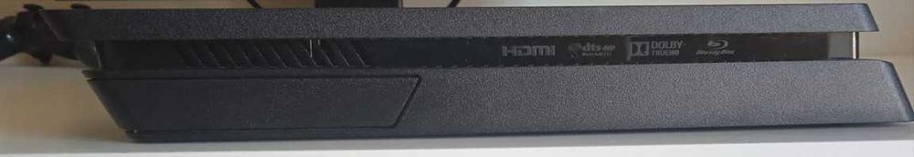 Vendo PlayStation 4 como nova