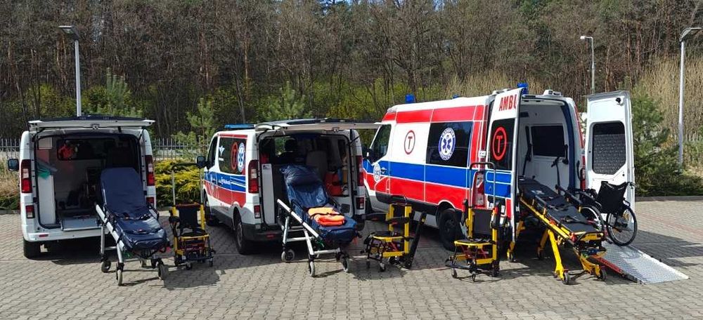 Transport Chorych. Ambulans. Karetka. Przewozy Sanitarne, Medyczne.