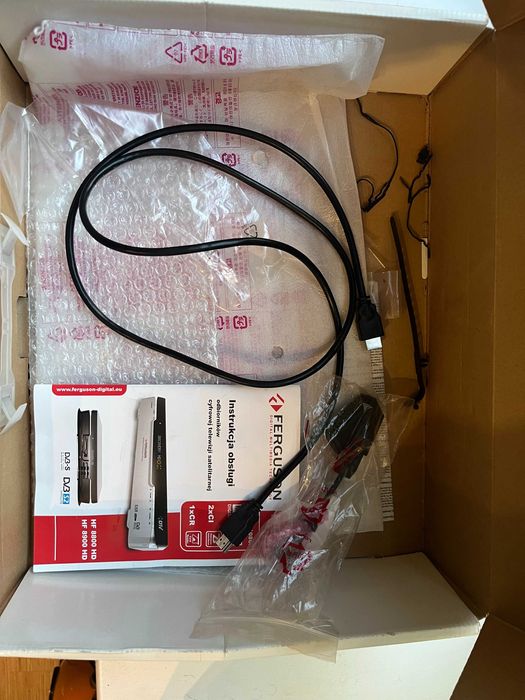 Dekoder SAT satelitarny Ferguson HF-8900 HD pilot