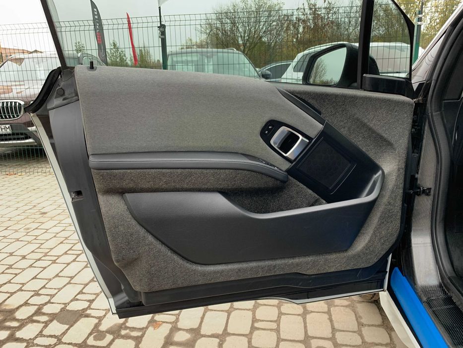 BMW I3 2020 електро 42.2 kWt