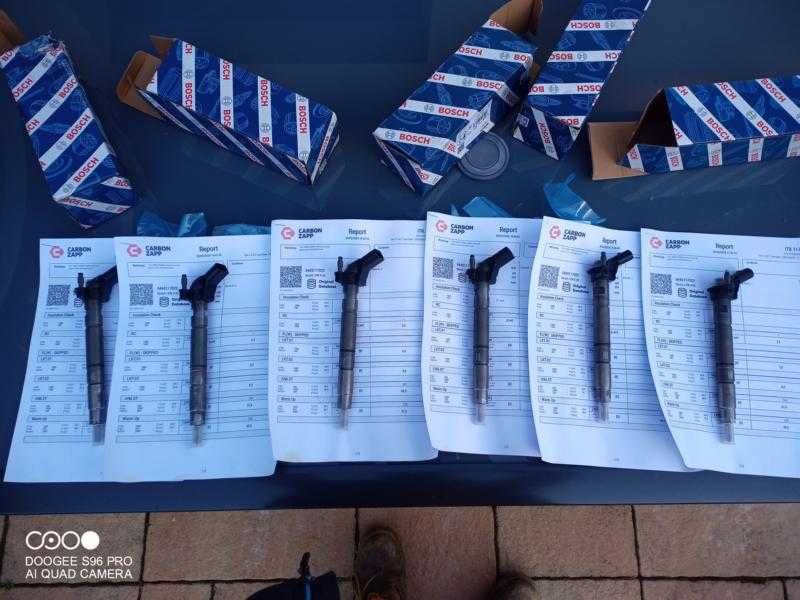 Wtryskiwacze komplet Porsche CAYENNE (92A) 3.0 Diesel