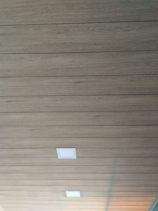 Tetos falsos e divisórias em pvc