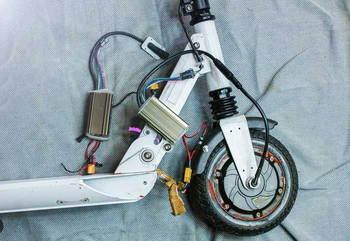 Serwis rowerów elektrycznych Hulajnóg naprawa regeneracja akumulatora
