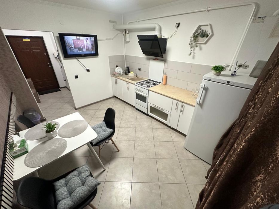 Подобова  Оренда Квартири . м.Коломия